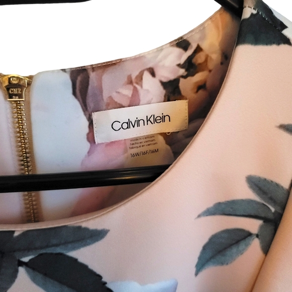 Calvin Klein plus floral shift dress 16W - Picture 3 of 3
